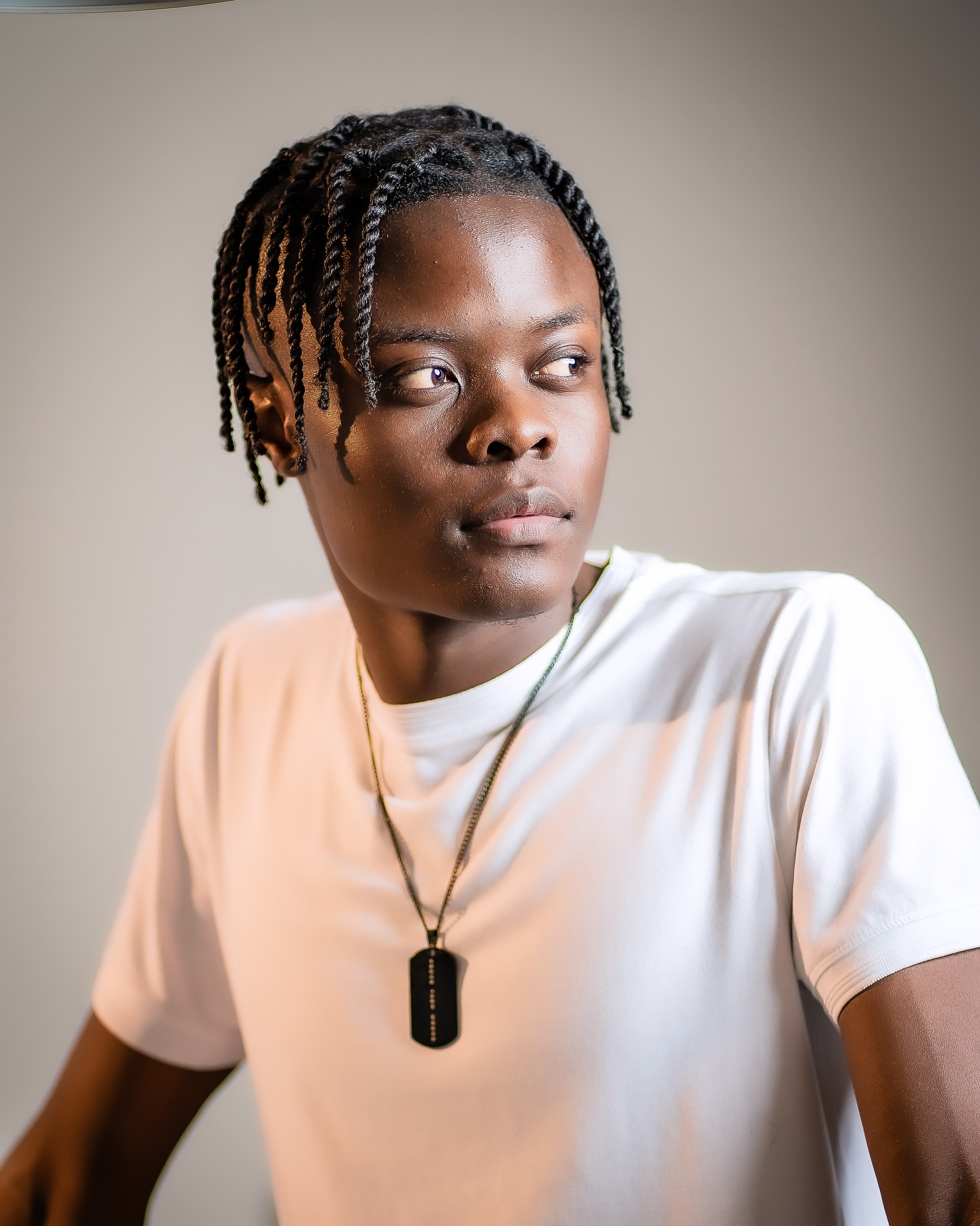 Zeey in white t-shirt